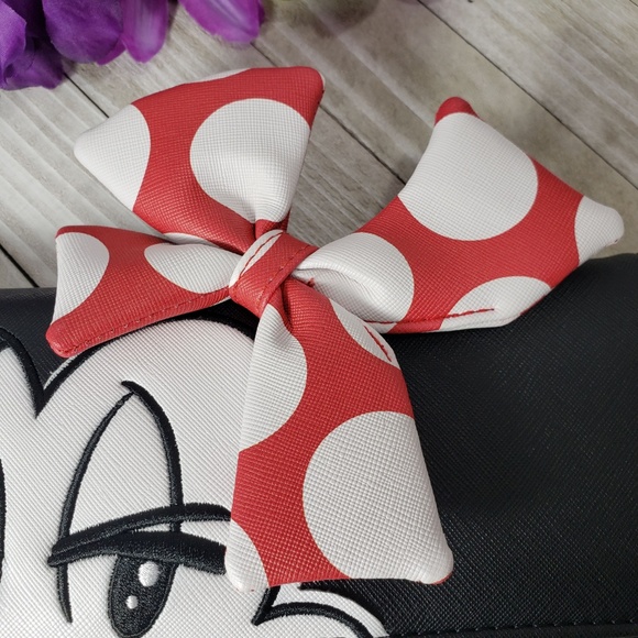 Disney Minnie Crossbody Bag and Wallet Loungefly - Picture 7 of 8